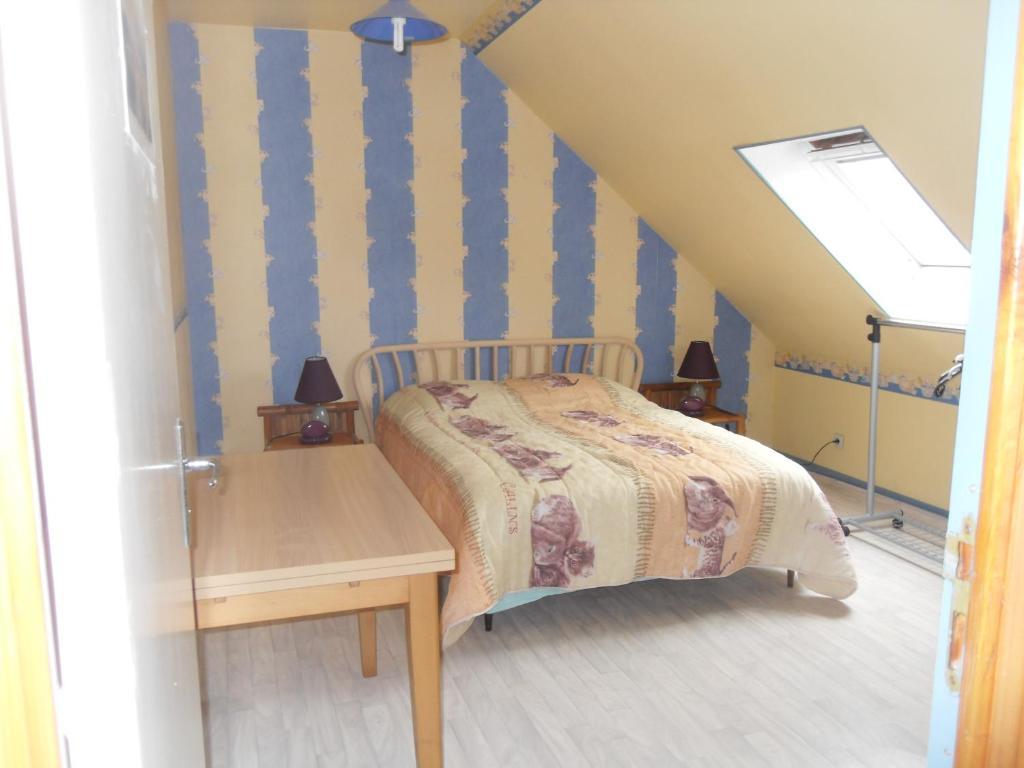 Gites De Mer Port-en-Bessin-Huppain Kamer foto