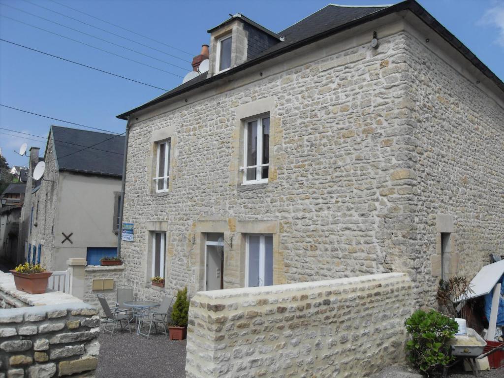 Gites De Mer Port-en-Bessin-Huppain Kamer foto